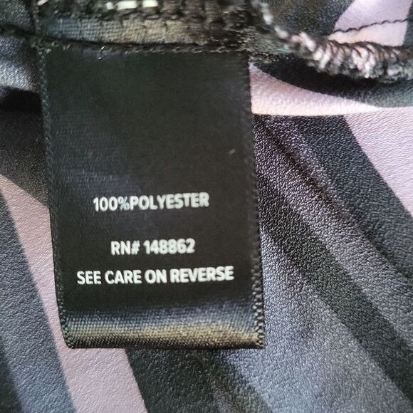 Torrid Striped Tie Front Blouse - Picture 7 of 7